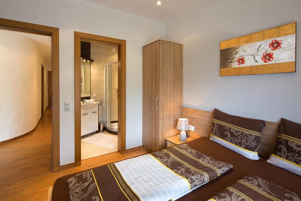Montelux Apartments Budva Room photo