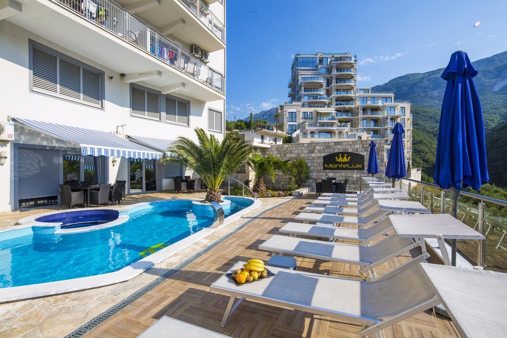 Montelux Apartments Budva Exterior photo